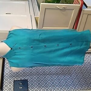 Vintage medium 100% silk blue sleeveless shirt 👕